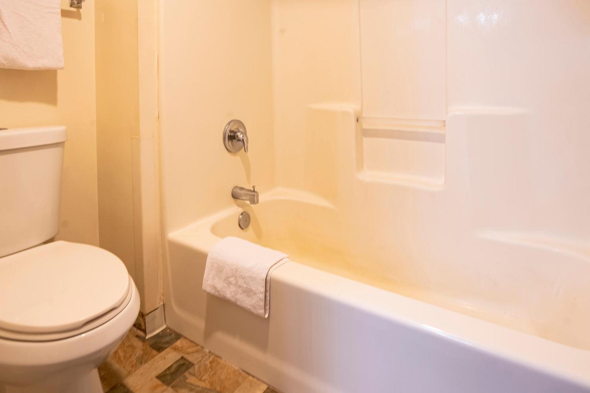 Oyo Hotel Redwood Falls Near Jackpot Casino Екстериор снимка