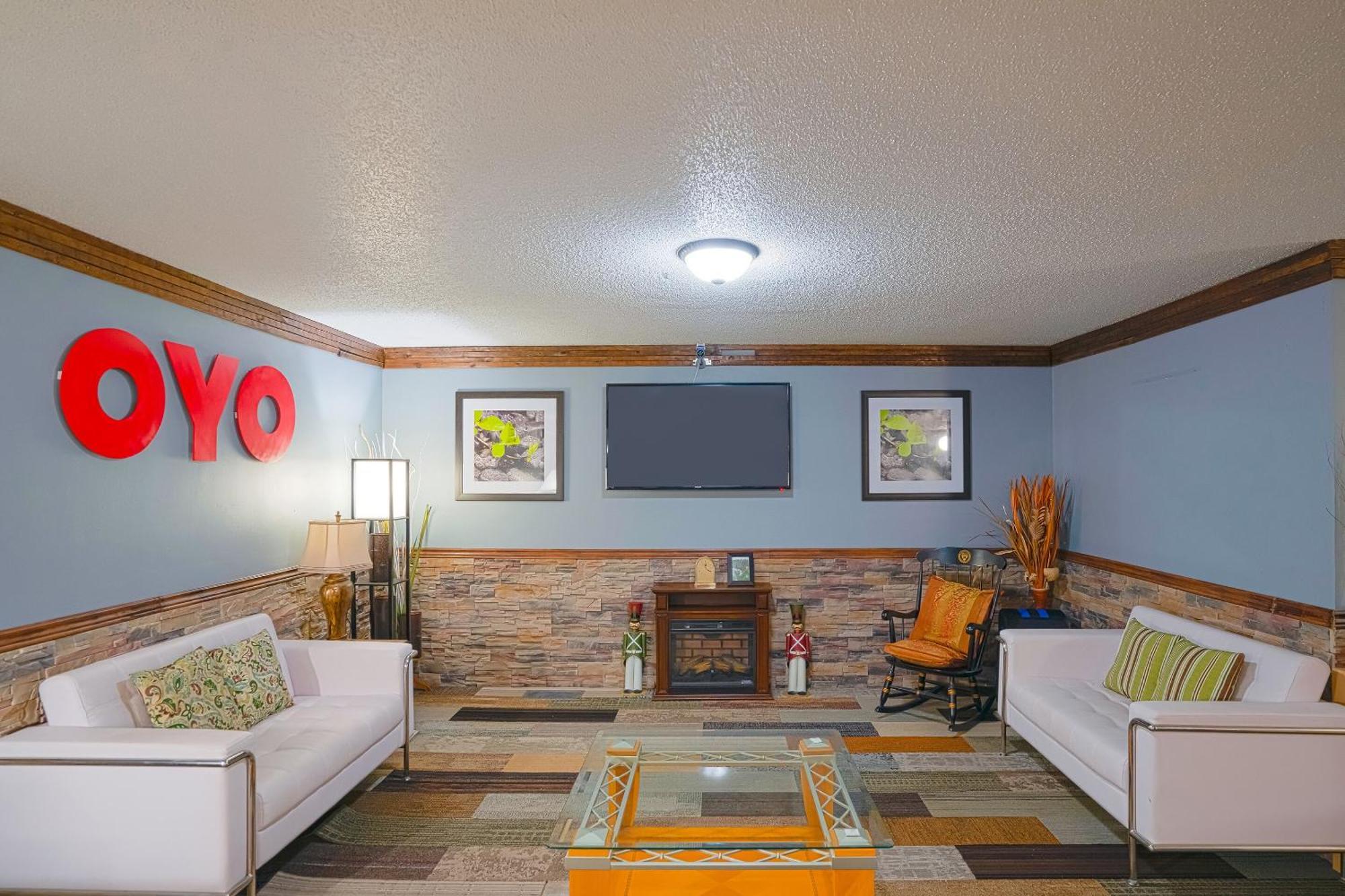 Oyo Hotel Redwood Falls Near Jackpot Casino Екстериор снимка