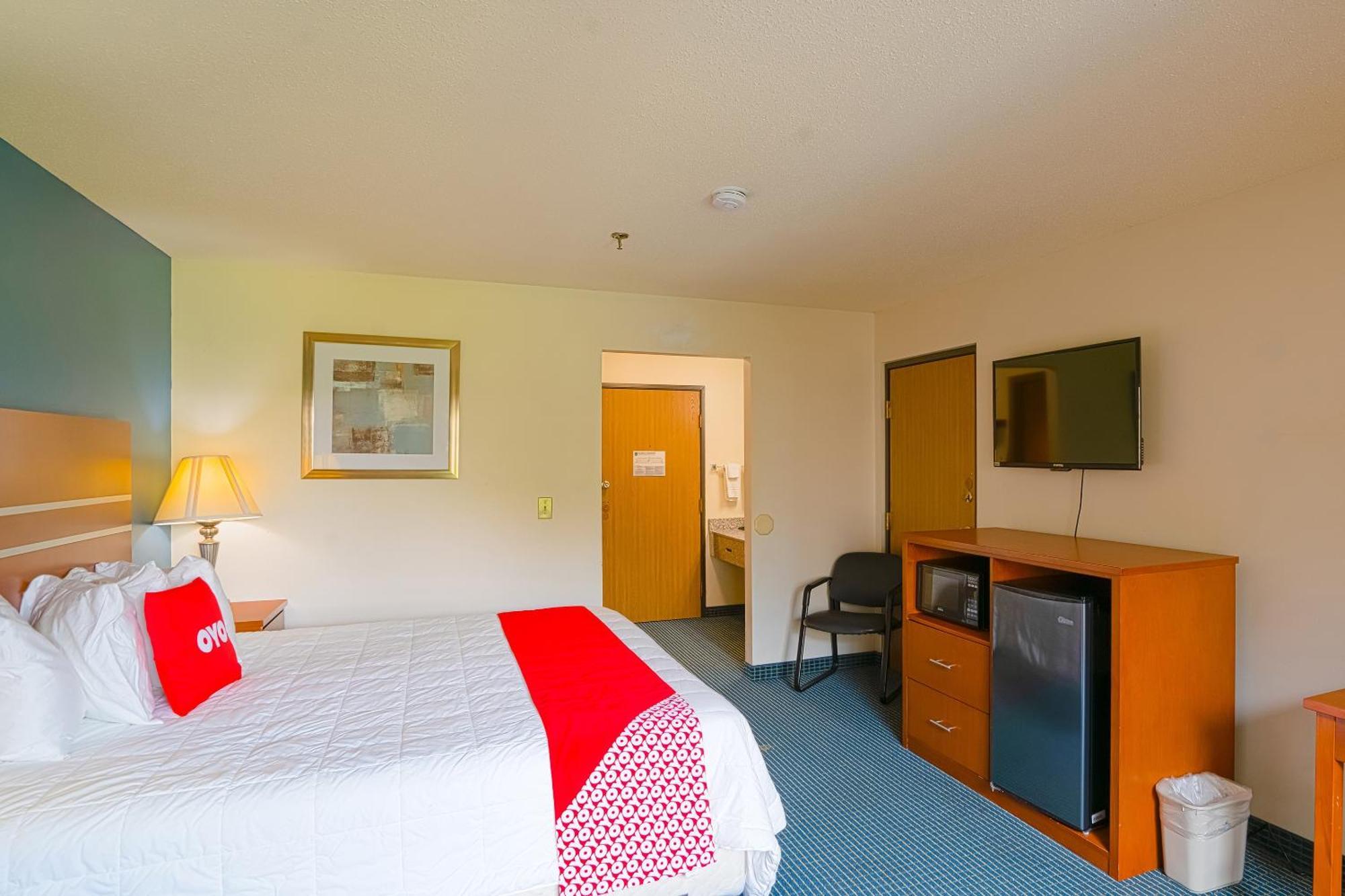 Oyo Hotel Redwood Falls Near Jackpot Casino Екстериор снимка